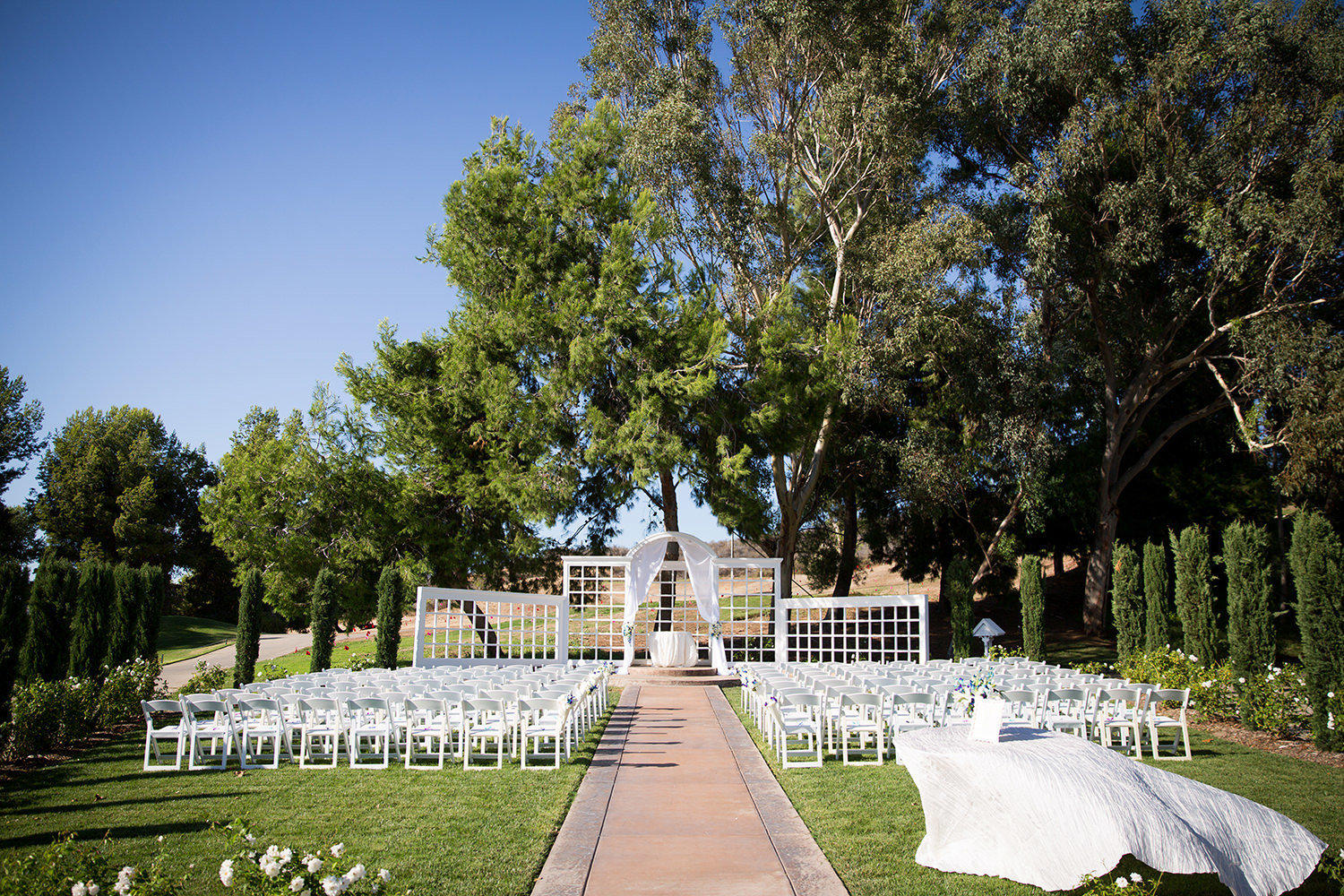 beautiful outside ceremony space at steele canyon