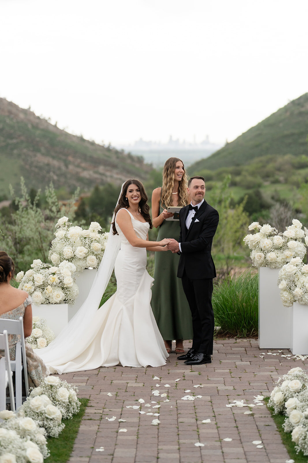 white_flowers_babys_breath