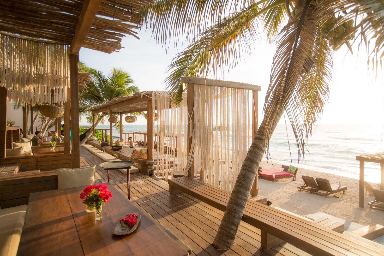 Beach-Front-Deck