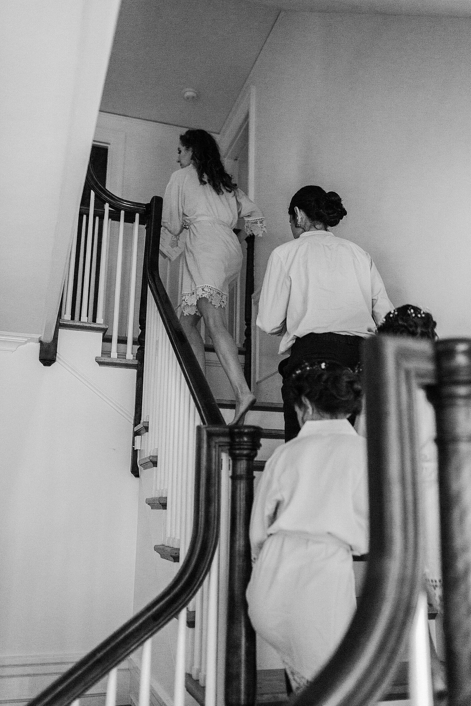 Catholic-Wedding-Photographers-in-Chicago-_0002