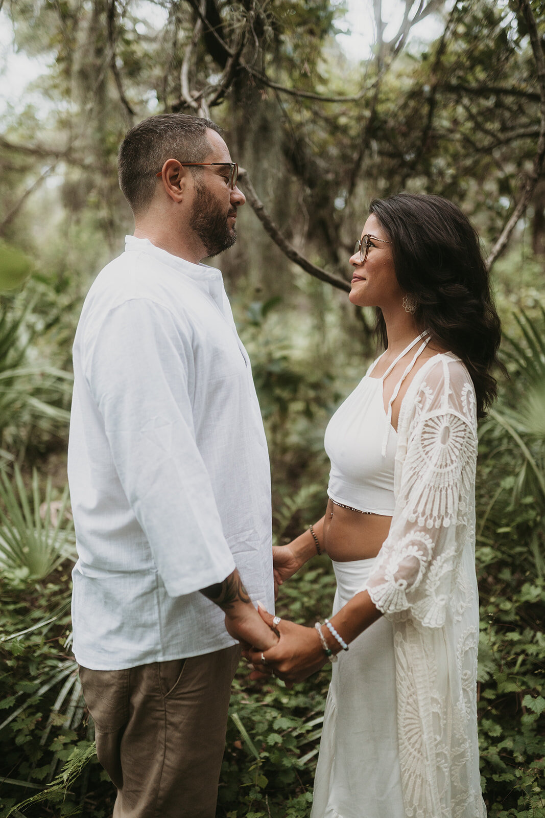 Delray Oaks Natural Area Florida Engagement Couple Photoshoot_Kristelle Boulos Photography-004