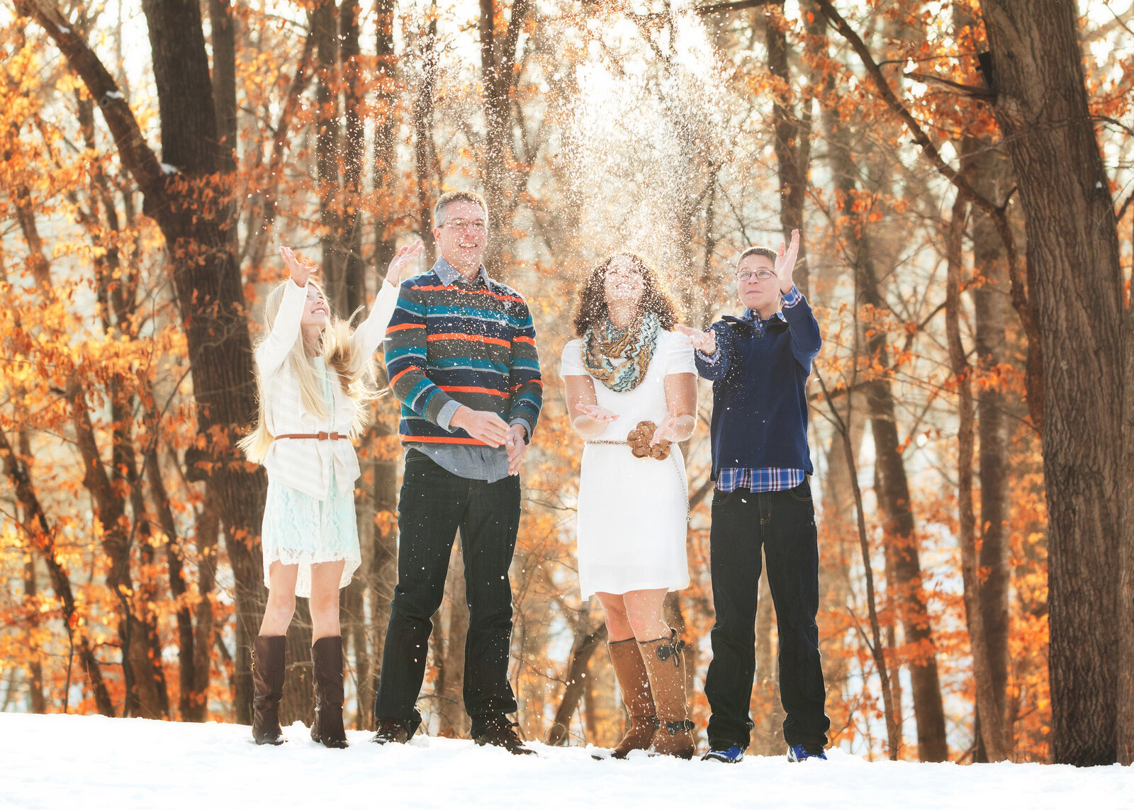 winter family session in mn