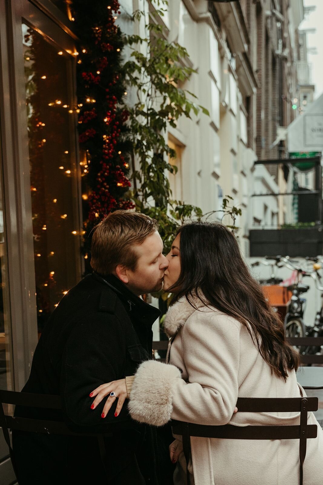 Get-framed-photography-couple-20