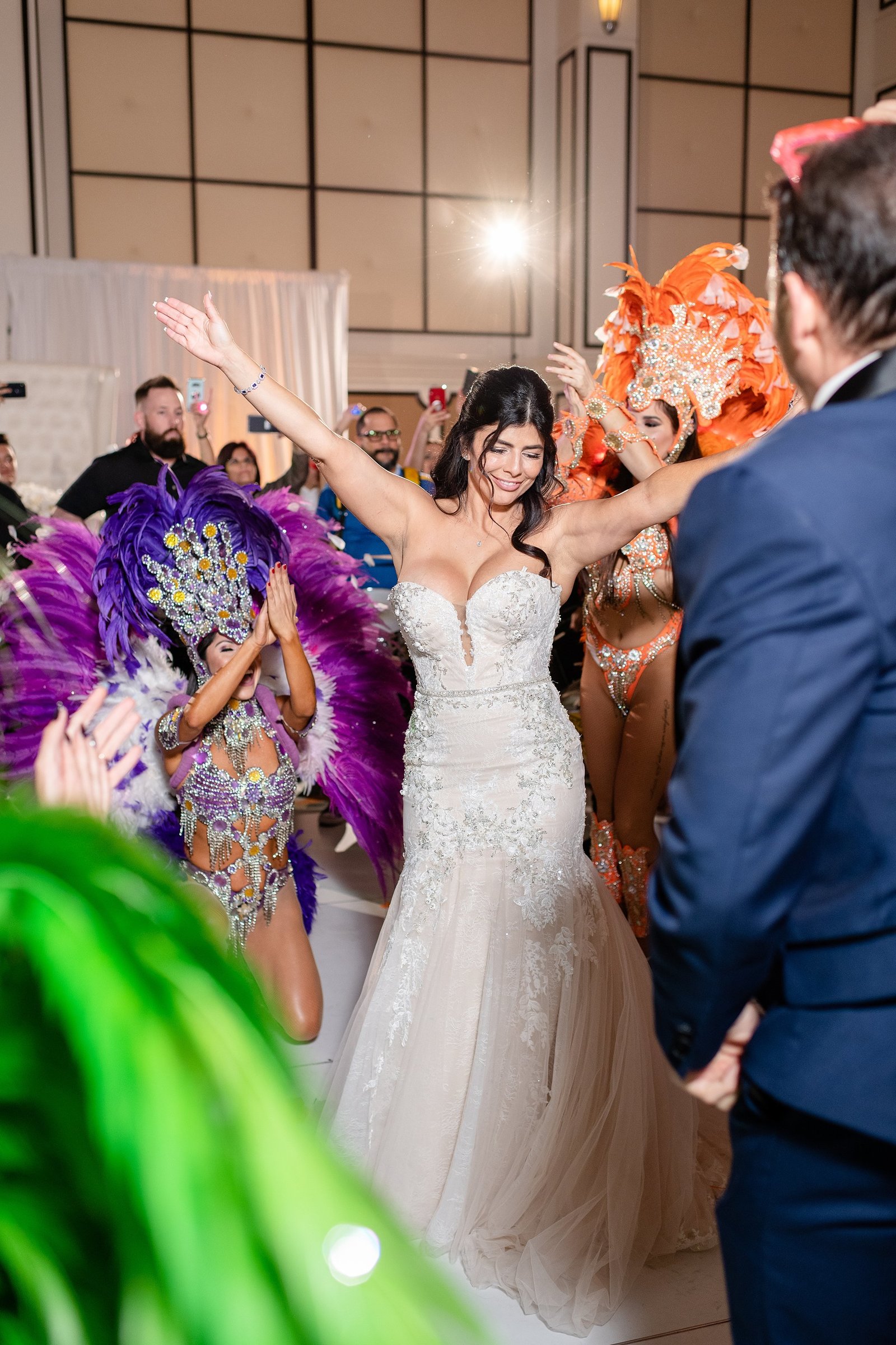 Bride dancing at wedding reception | Orlando Wedding Photographer