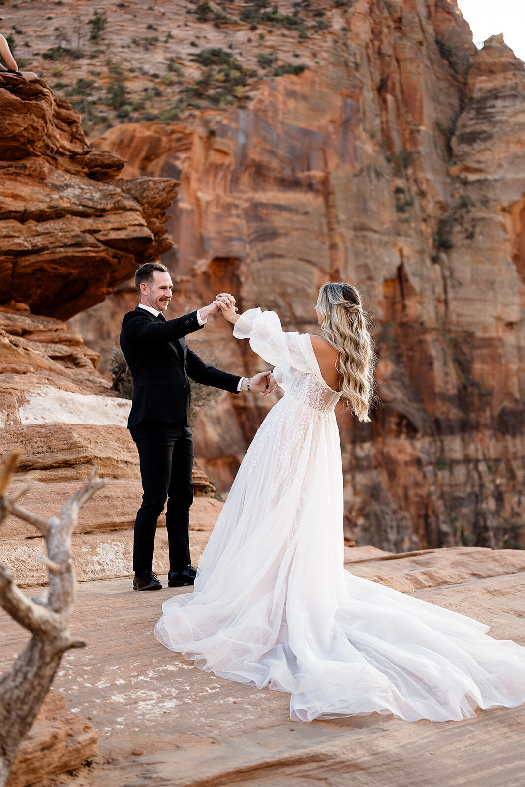 Zion-Elopement_Beccaphoto-109