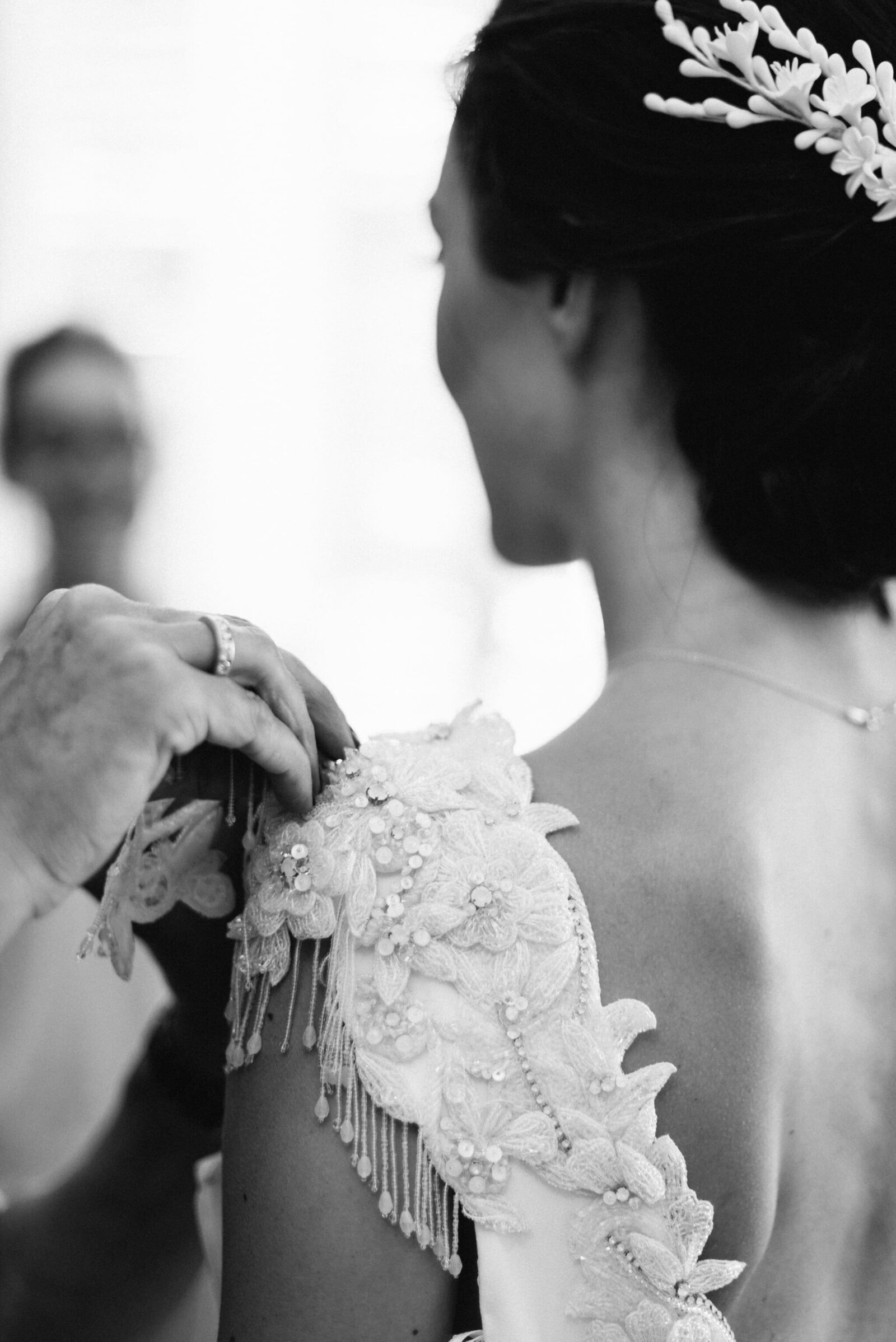 bride-with-very-elegant-dress