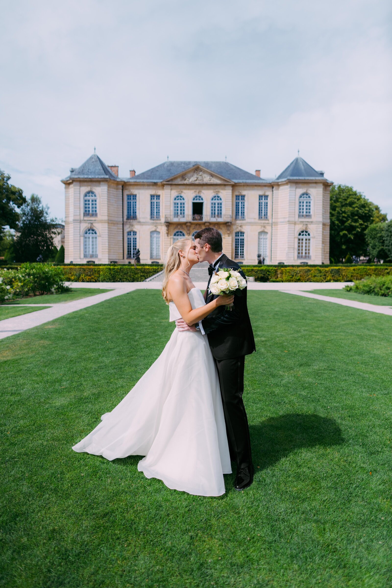 Paris_wedding_photographer_Rodin_museum_luxury
