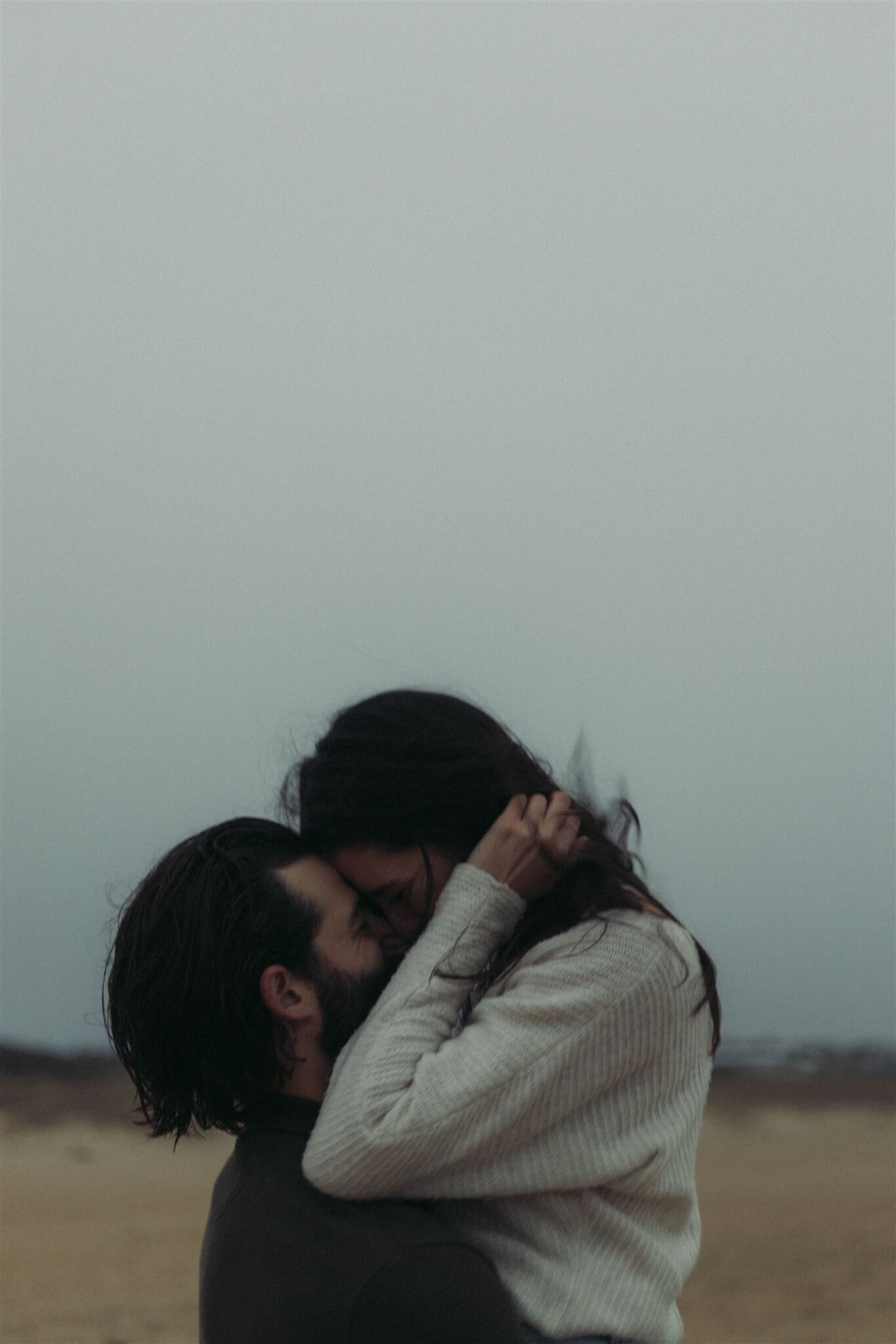 K_+_M_foggy_beach_couples_session (53 of 68)_websize