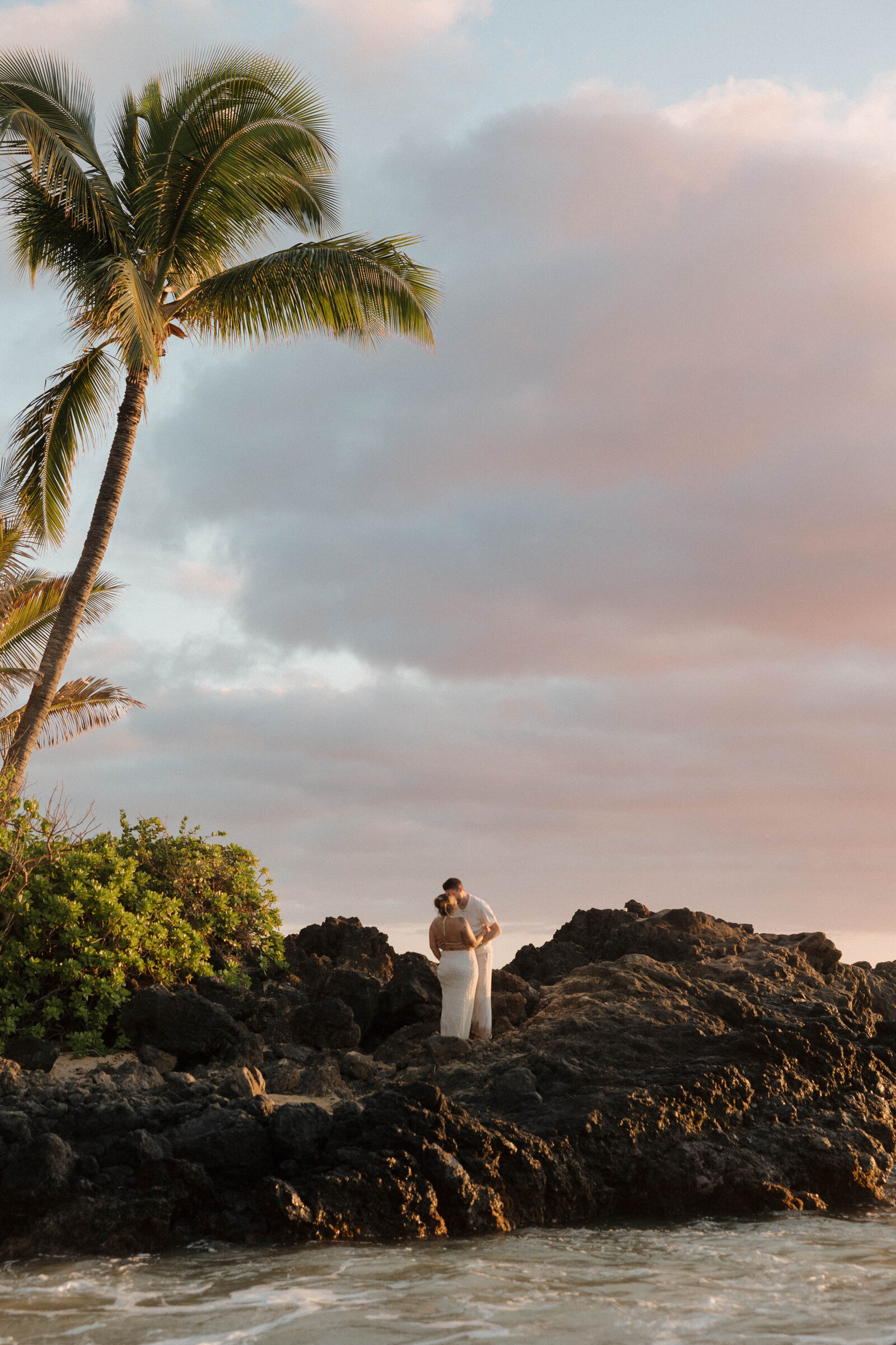 Hawaii Wedding Photographer