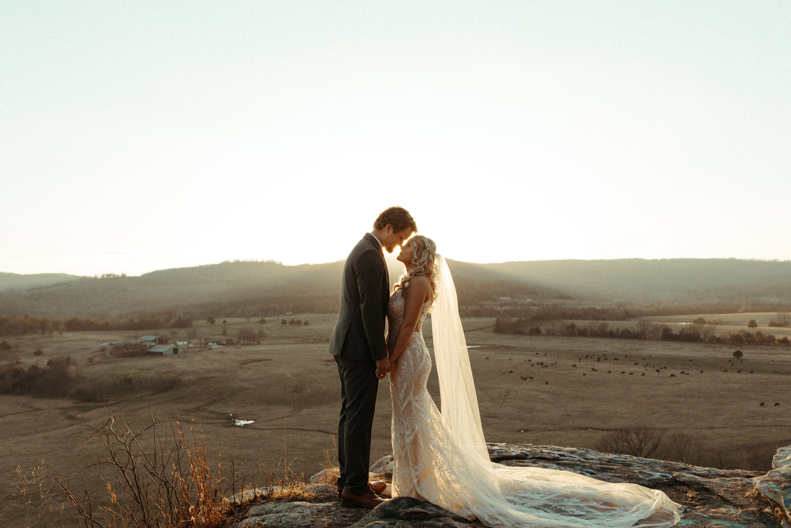 Arkansas-wedding-photographer-Willow-brooke-farm-venue-6