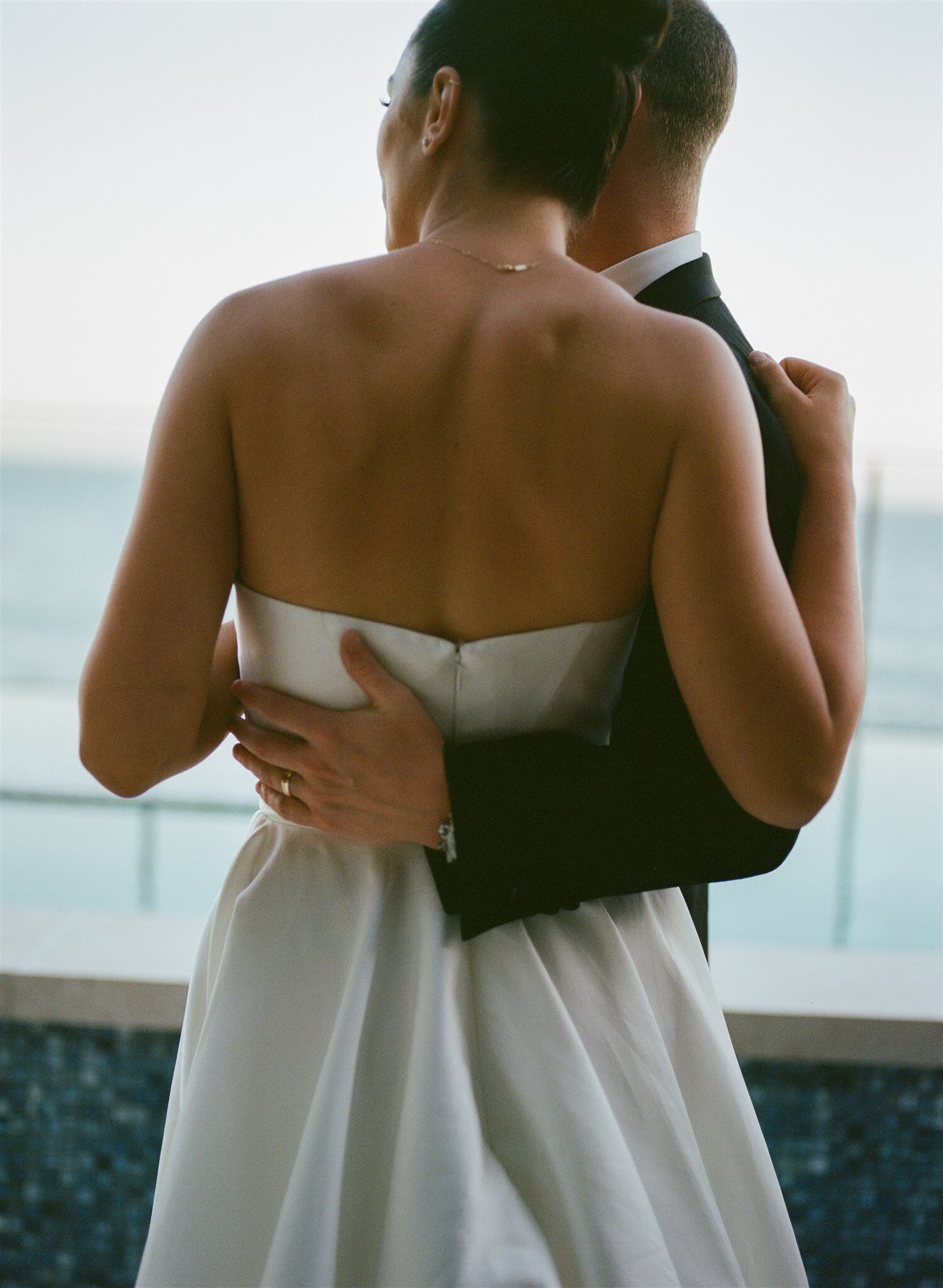 malibu-beach-house-film-hanna-walkowaik-photography-0001 (1)