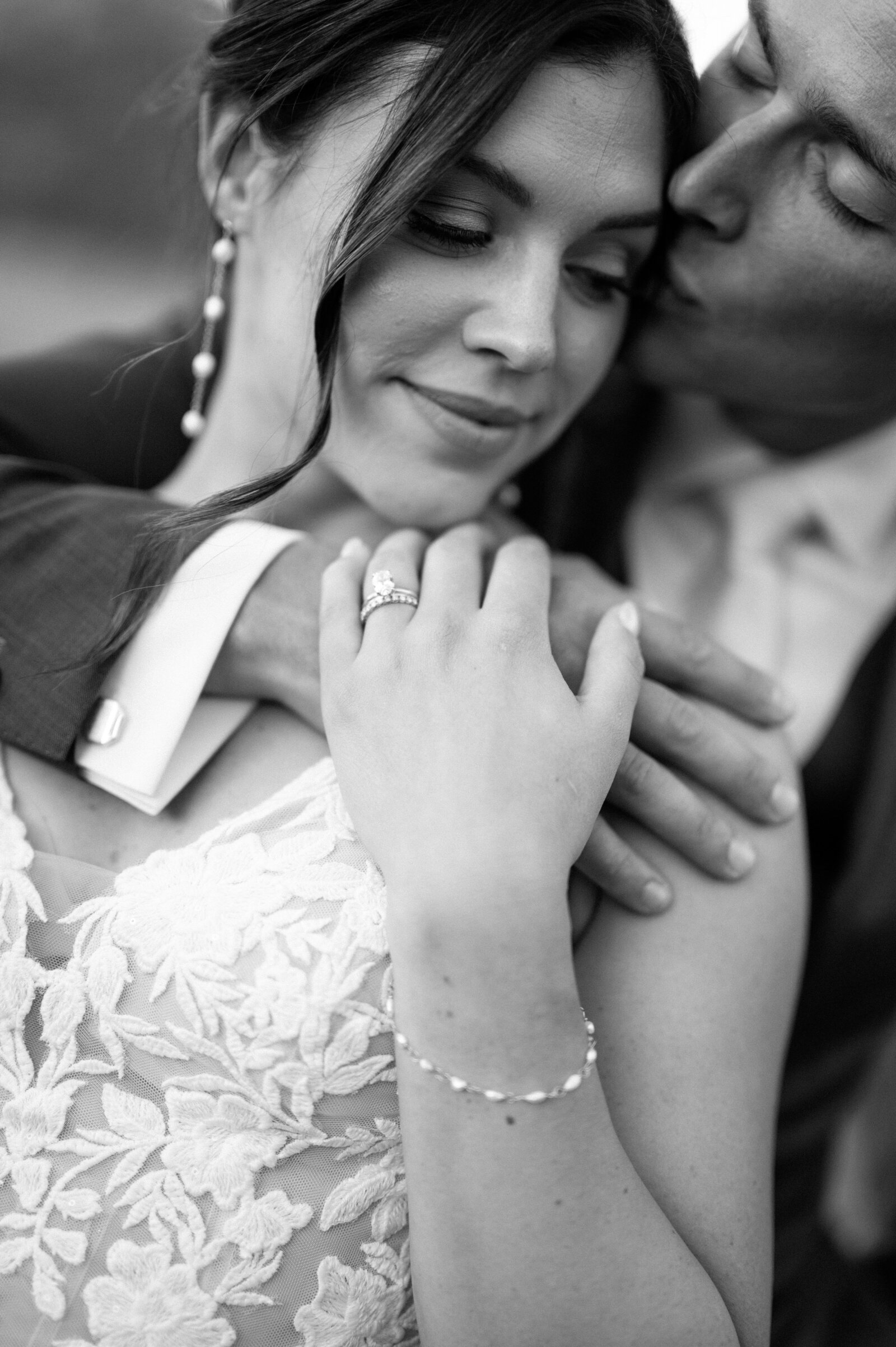 MENIQUEKOOSPHOTO-LAUREN & EVAN PREVIEWS-148