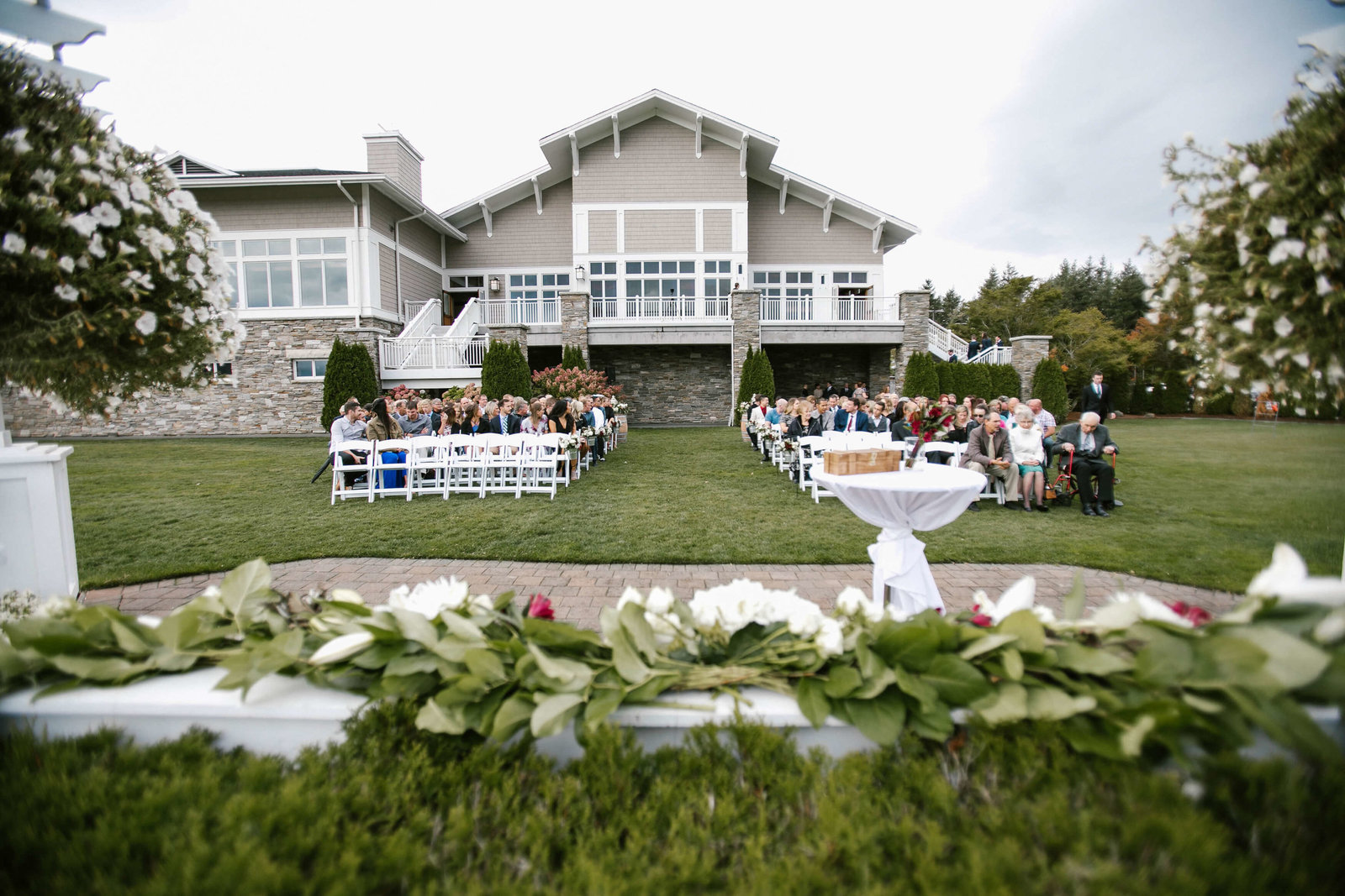 Lynnsey+Sam_The_Club_at_Snoqualmie_ridge_wedding_Seattle_by_Adina_Preston_Weddings_324