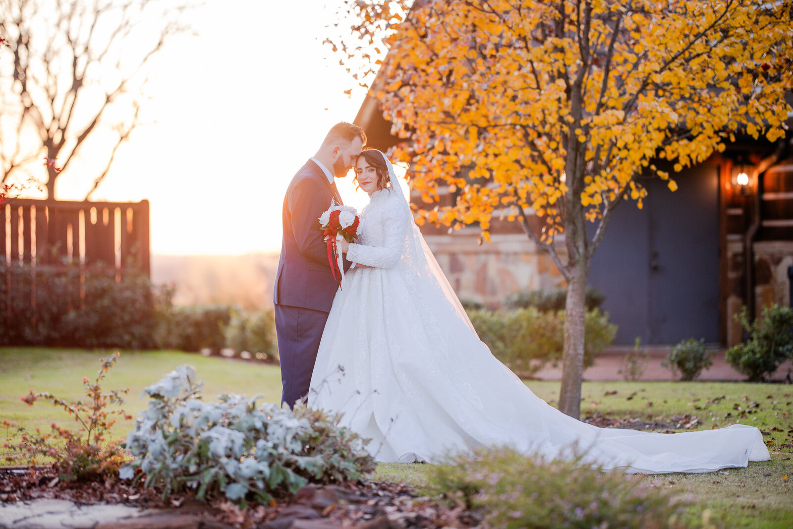 Dallas-golden-hour-wedding-photography