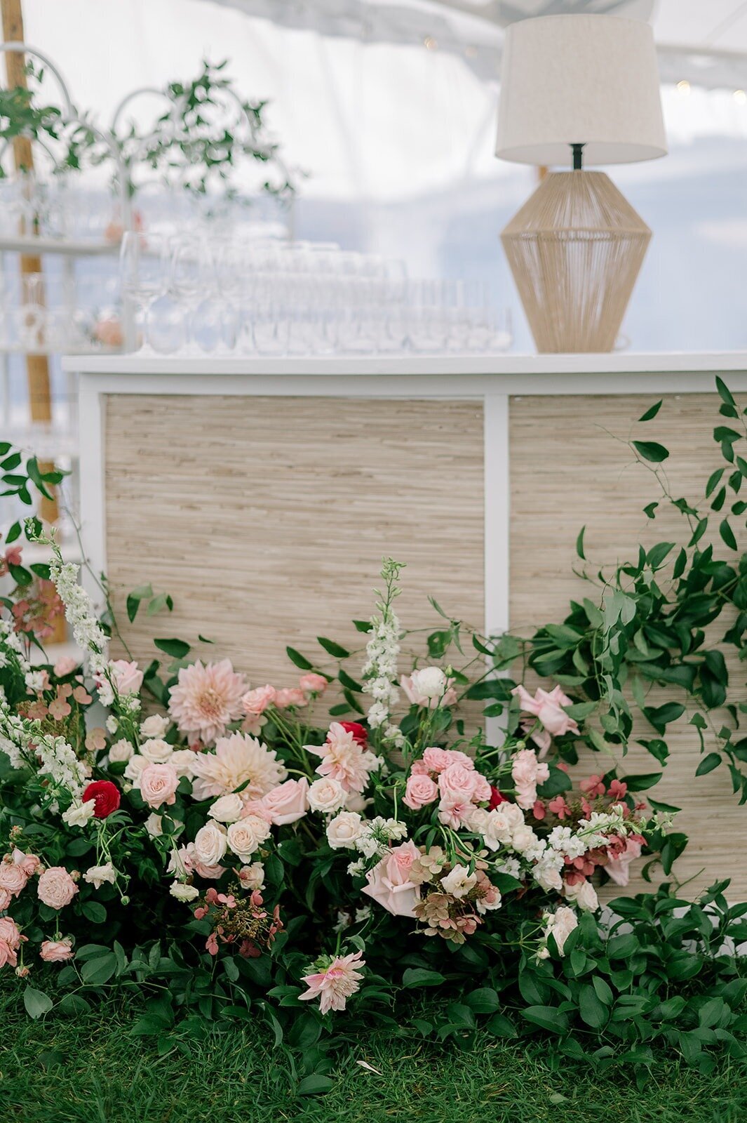 leila-james-events-newport-rhode-island-luxury-wedding-planner-castle-hill-wedding-coastal-wedding-photographer-stephanie-veglianteDetails-26 copy