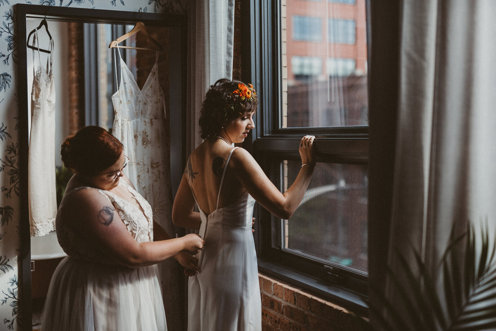 morgans-on-fulton-wedding-gay-queer-photographer-wedding-chicago-20