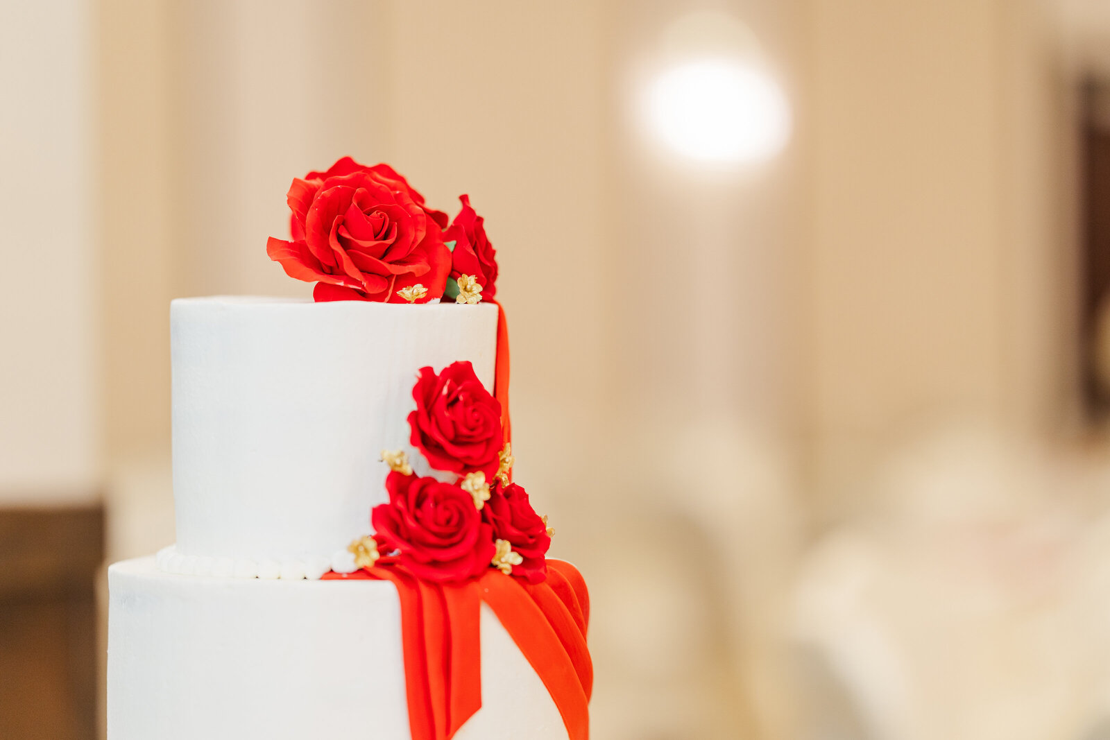 Wedding-cake-details-shot