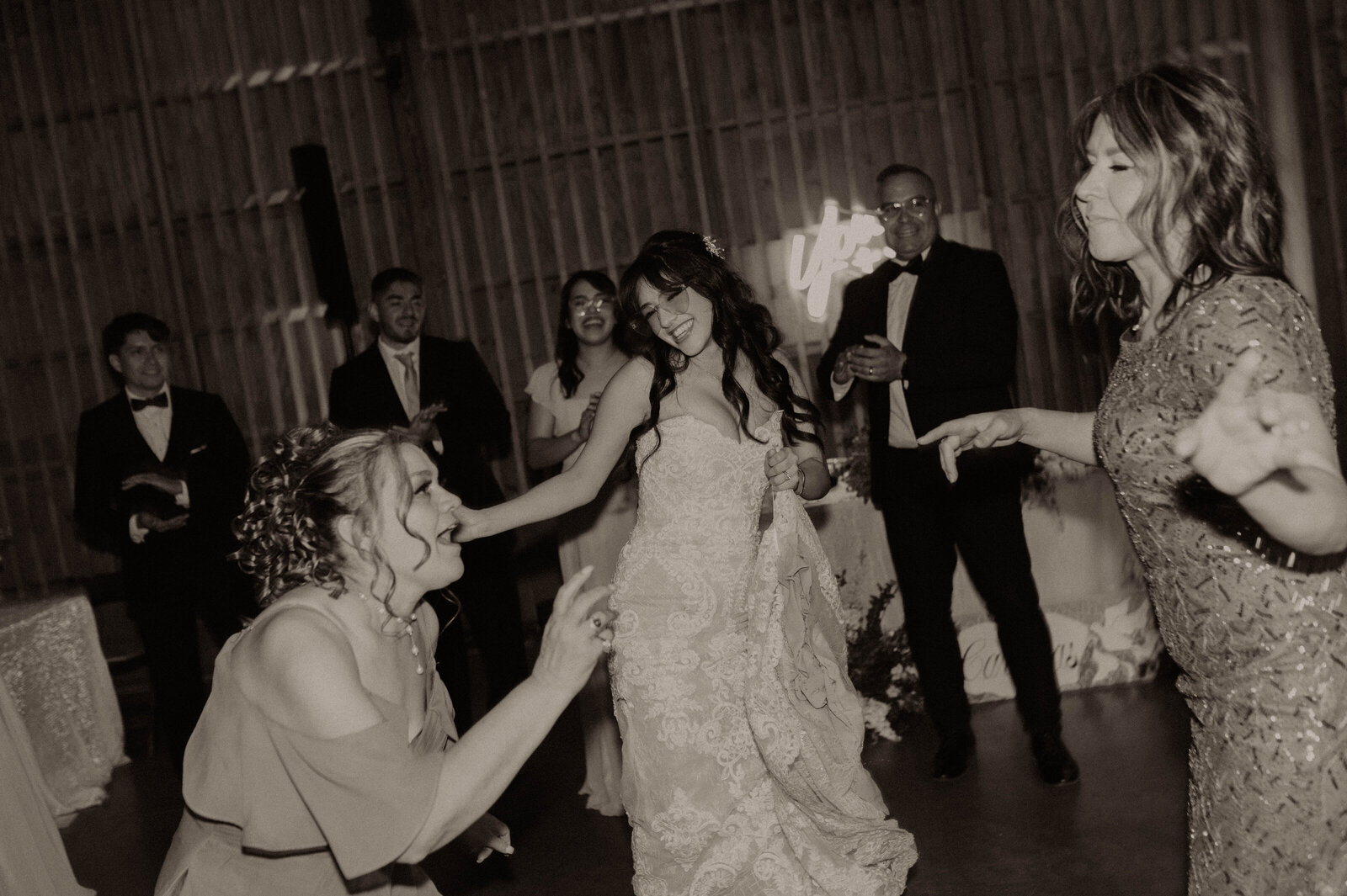 TheCarmonasWeddingAZ-1483