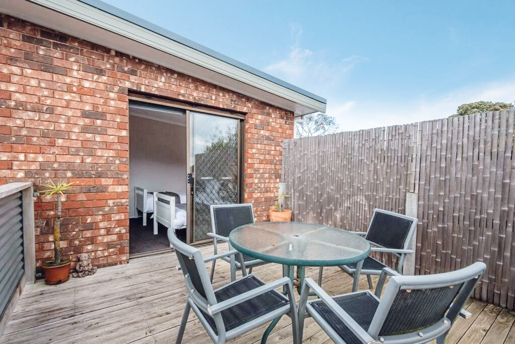 16dreamy-dromana-airbnb