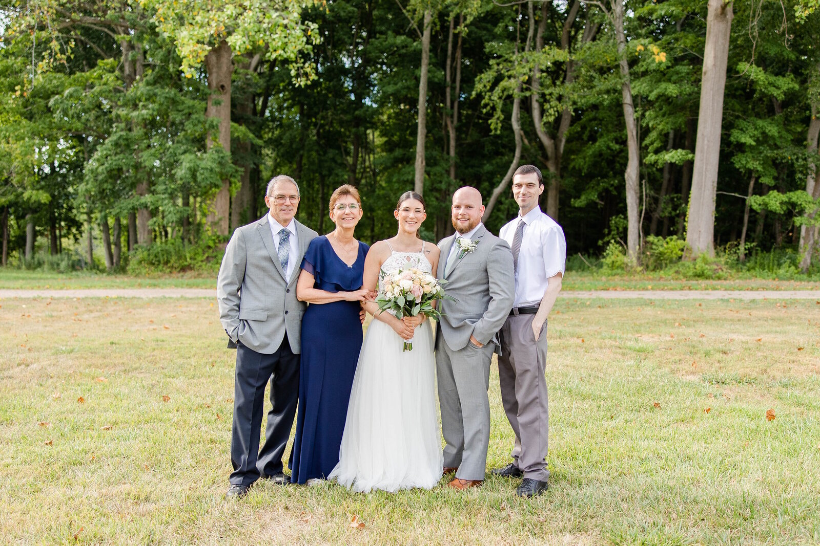 2022 08 14_Elle Josh Wedding_Nuzzos Farm_Branford CT_03-Groups-11