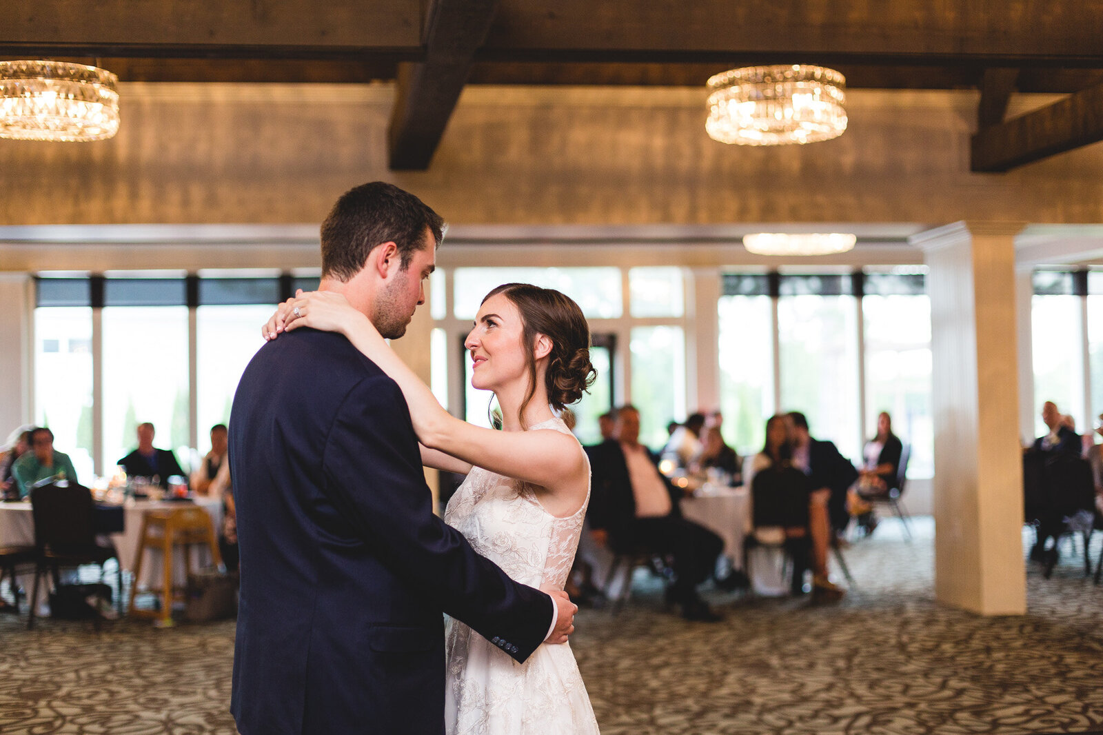 first dance bride and groom little turtle wedding ohio