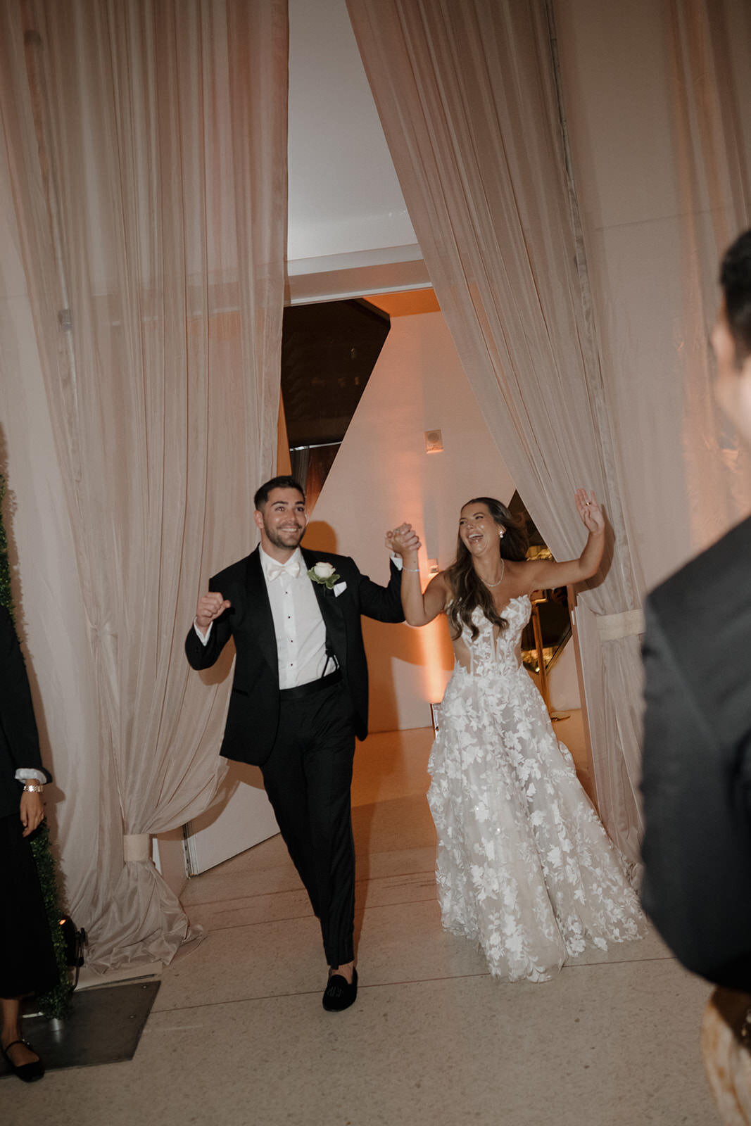 060725CourtneyMikePRE195