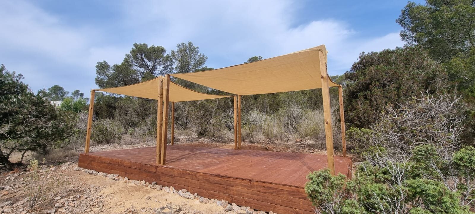 Fiona McCoss Wild Feminine Ibiza Womens Retreat 2025 (1)