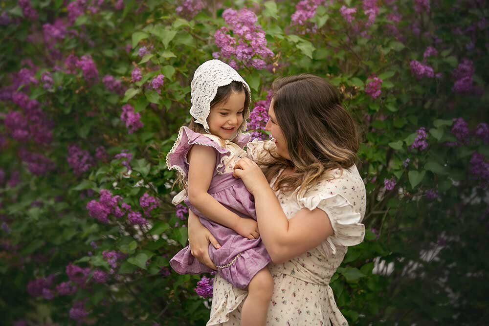 lilac-mommy-and-me-farm-purple-fairytale-kristy-lehman-child-family-photographer