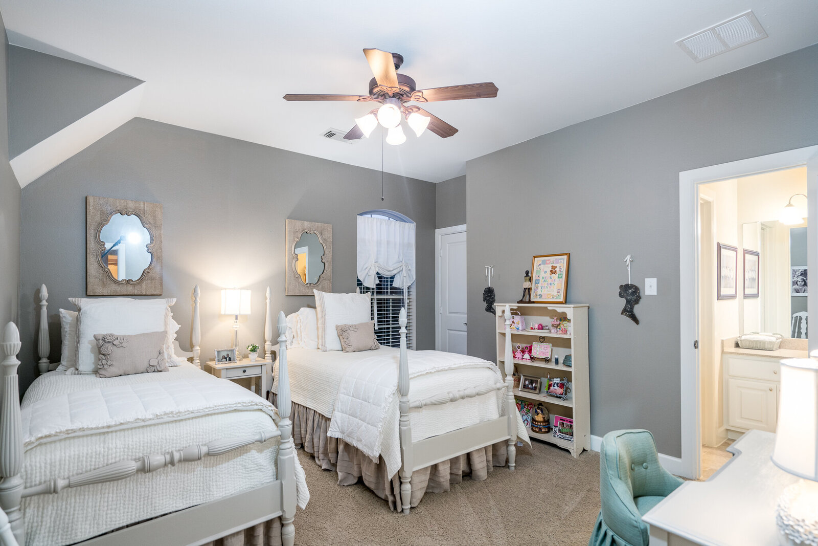 20719 Fairhaven Crossing Dr-48
