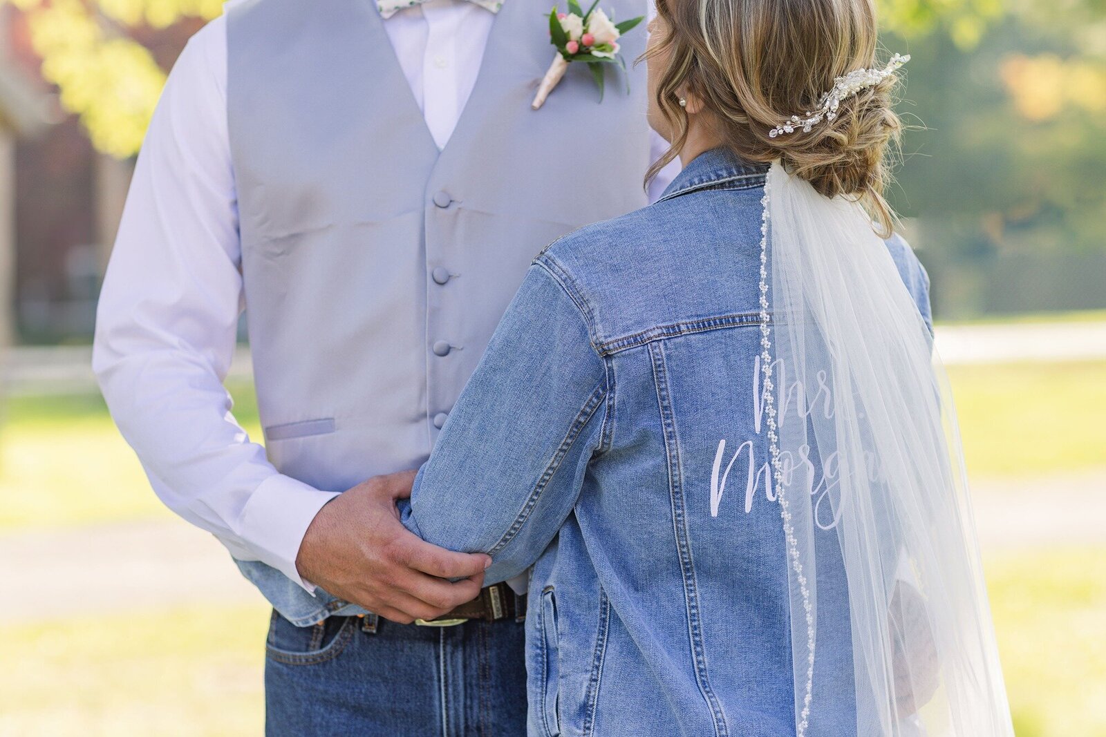 morgan-ohio-bride-and-groom-pictures-1