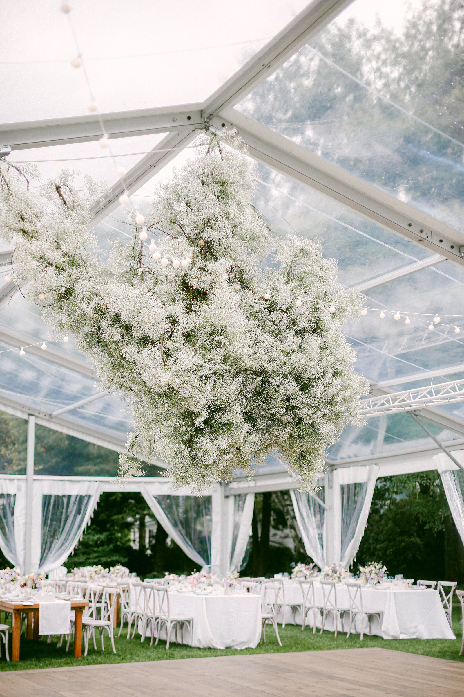tent-wedding-vt-photographer