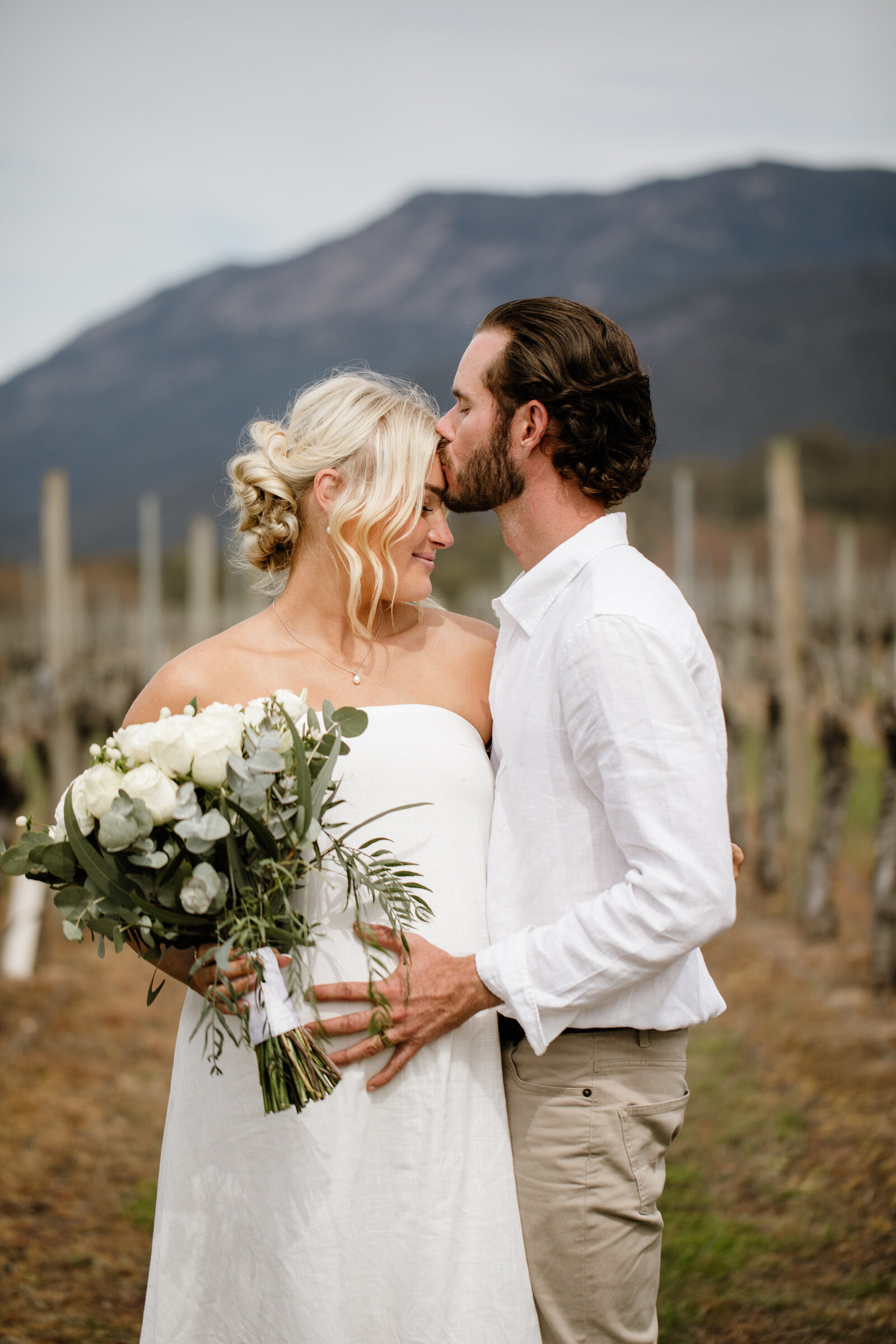 Amie and Tom - Sneak Peek - JessicaCarrollPhotographer-17