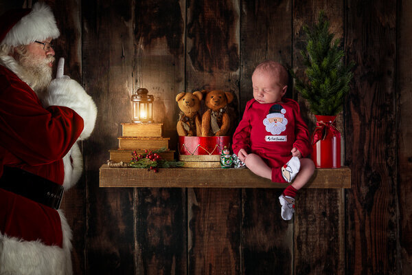 East Brunswick NJ Newborn Photographer Newborn Christmas on a shelf