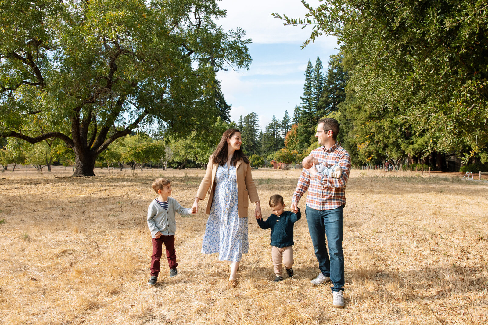 family photos outside bay area
