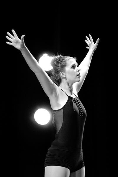 2017_Sr_Solo_Katie_12-BW