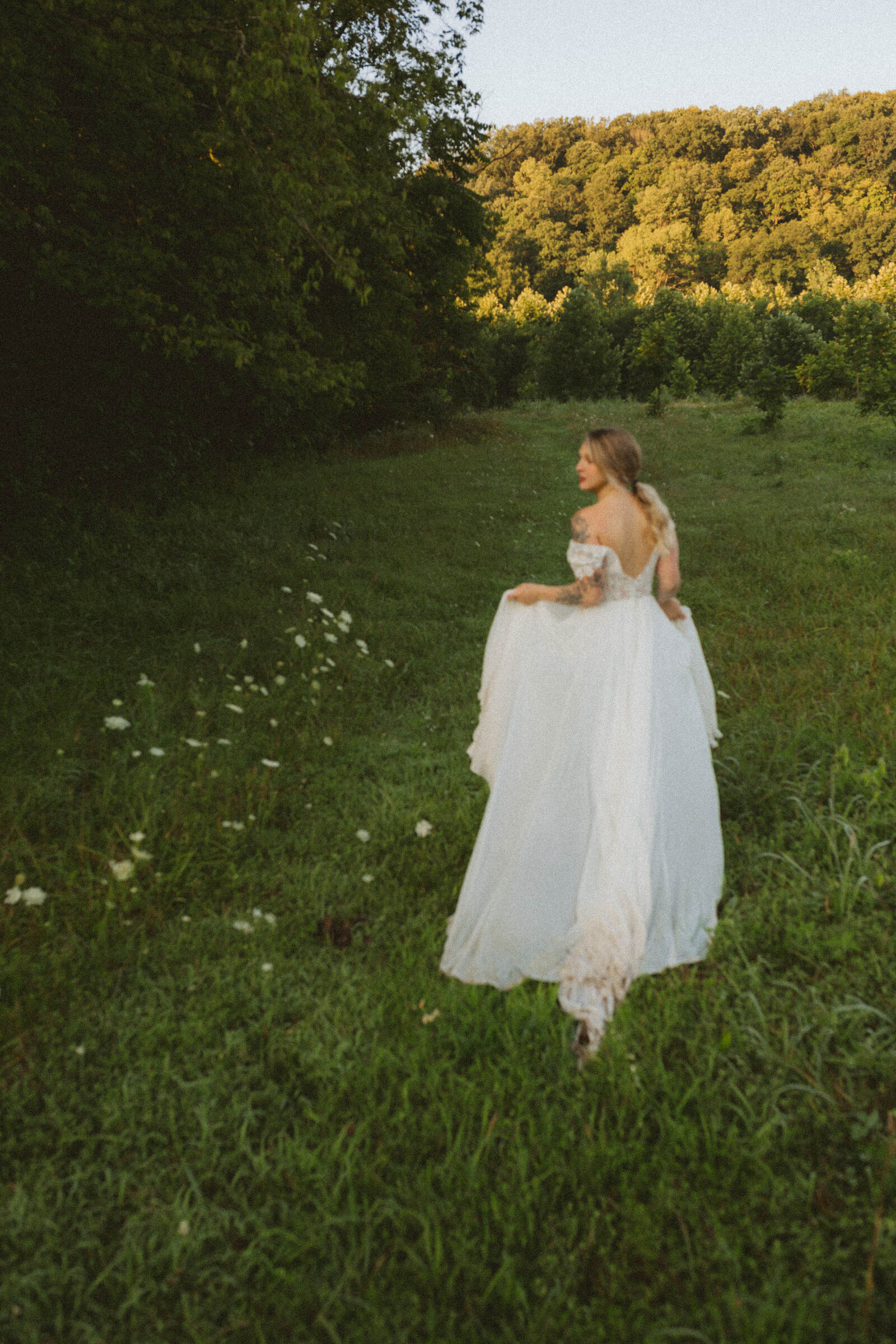 documentary-elopement-photographer-ozark-mountains00023