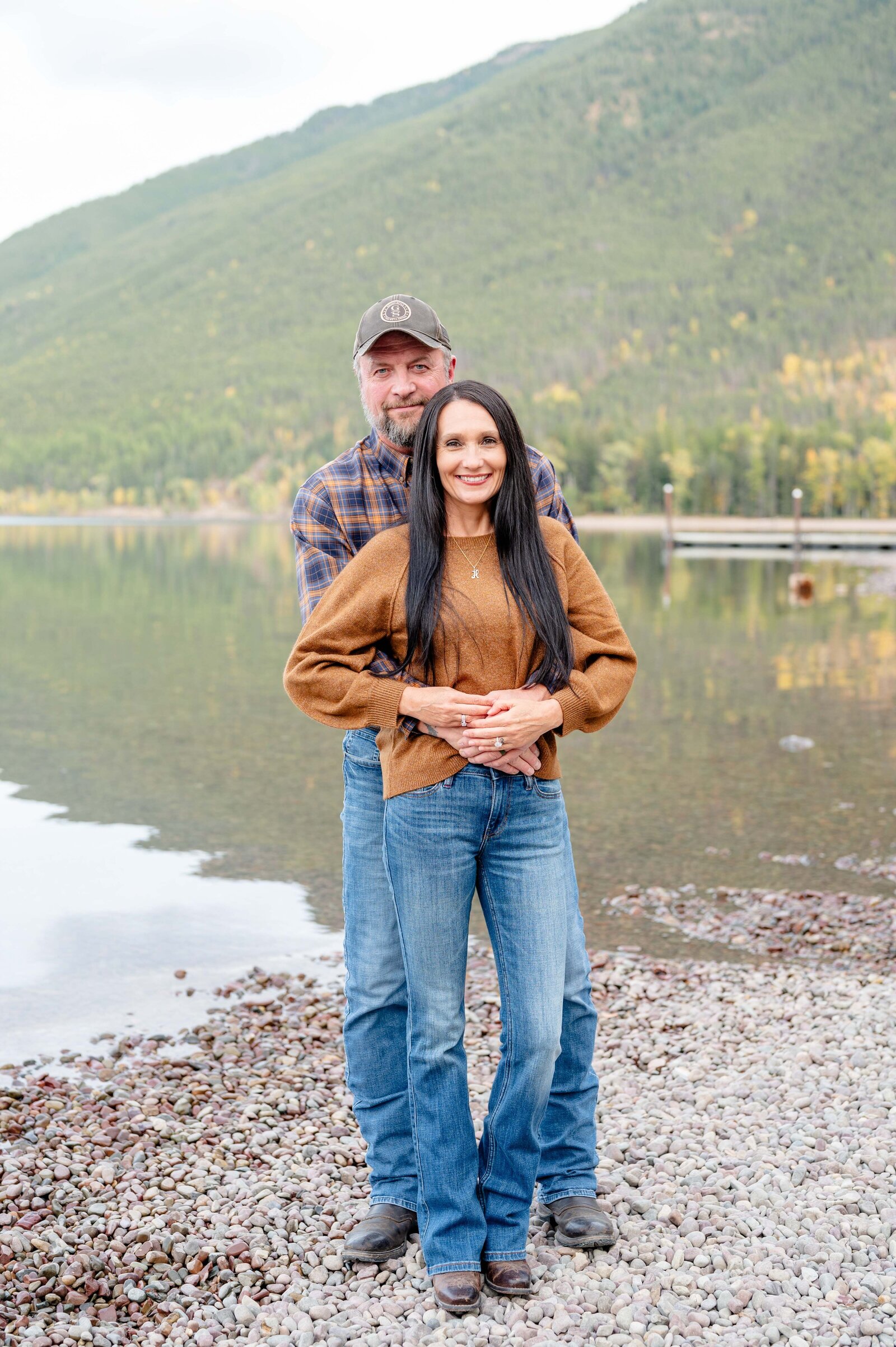 Kalispell-MT-fall-mini-session-Magnolia-and-Grace-Photography-Co-glacier-Lake-MacDonald-HopeL# (1)-7