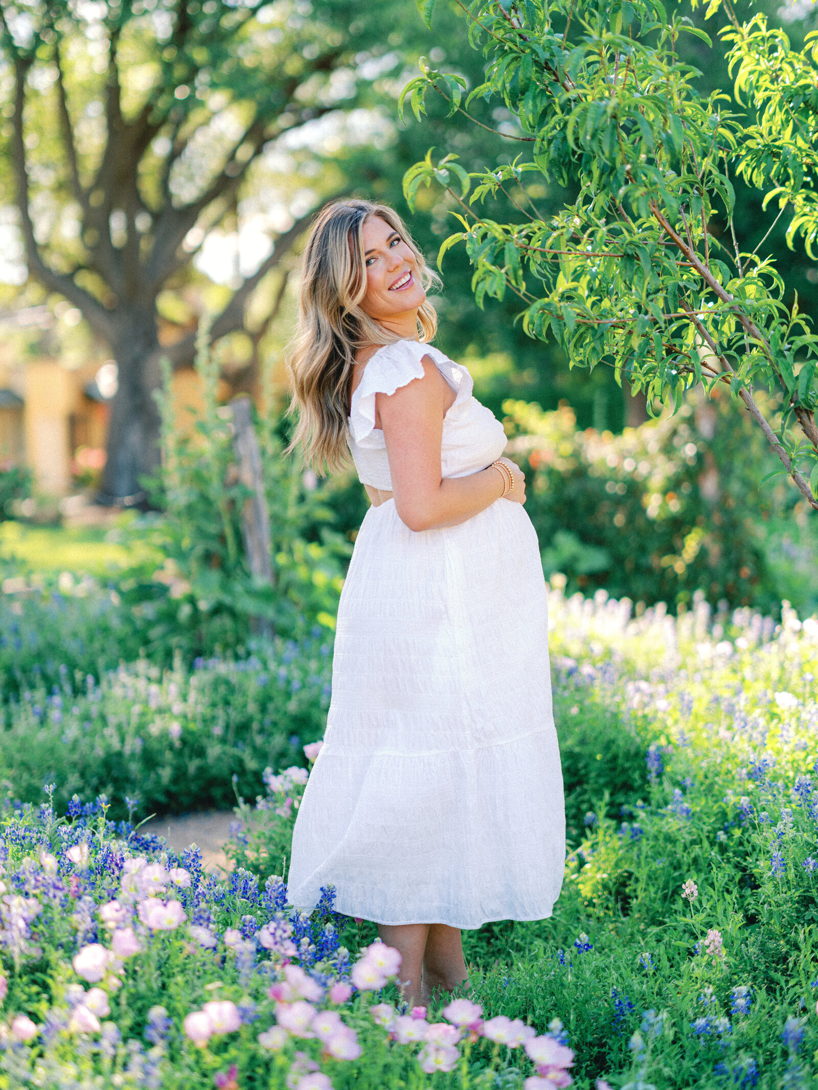 Branco Outdoor Maternity by AmandaSingletonPhotography-7741