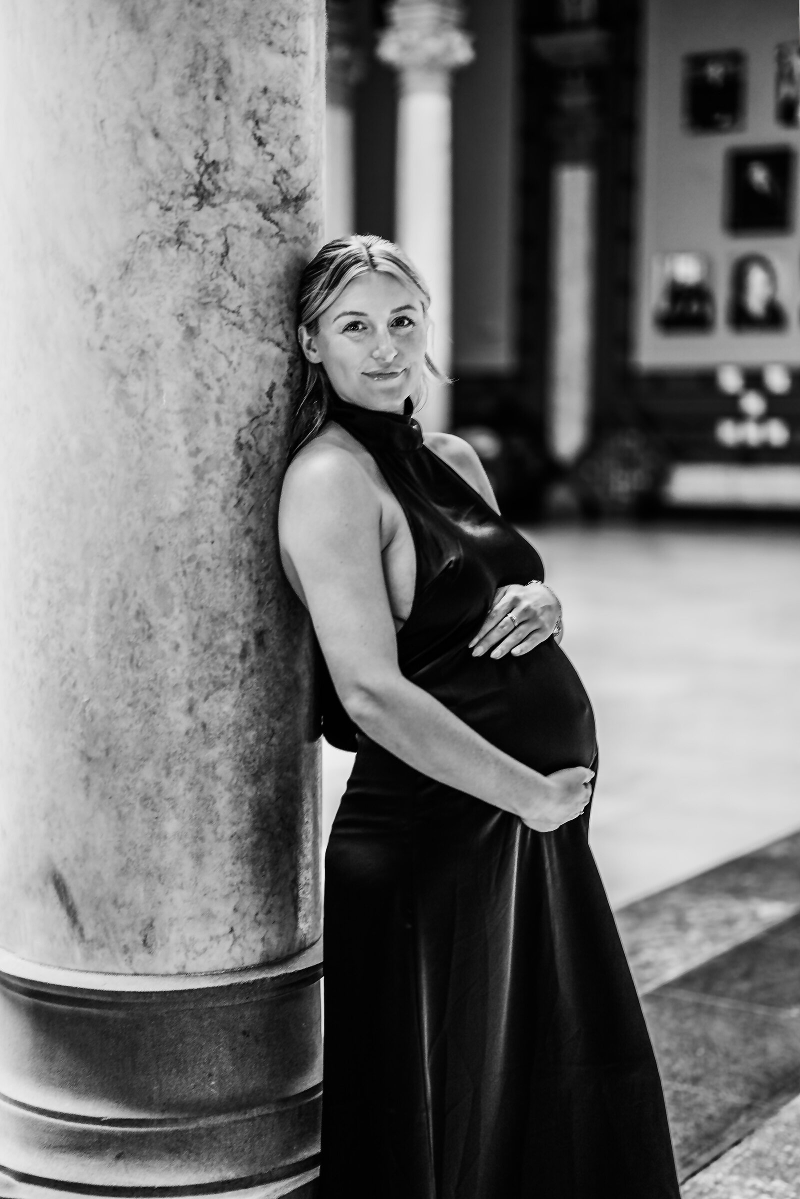 Alessandra-Legacy-Portraits-Maternity-indianapolis-statehouse-photography-carmel-fine-art-dress-baby-shower-6