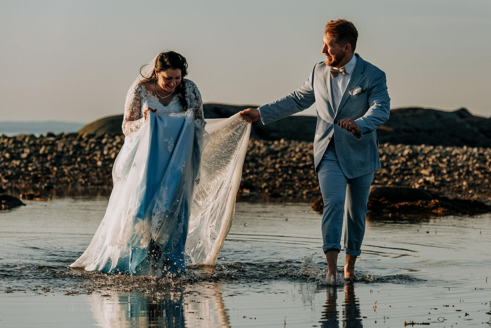love-is-nord-mariage-intime-ile-verte-elopement-0012
