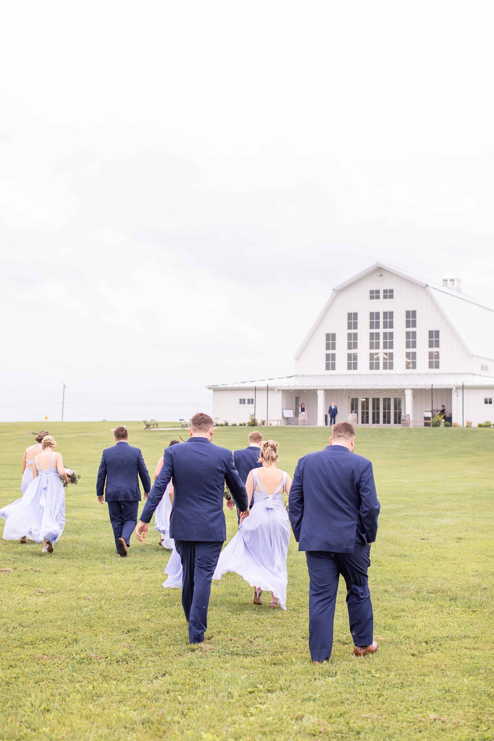 Luxury-Wedding-at-Providence-Vineyard-in-Hebron-Illinois-84