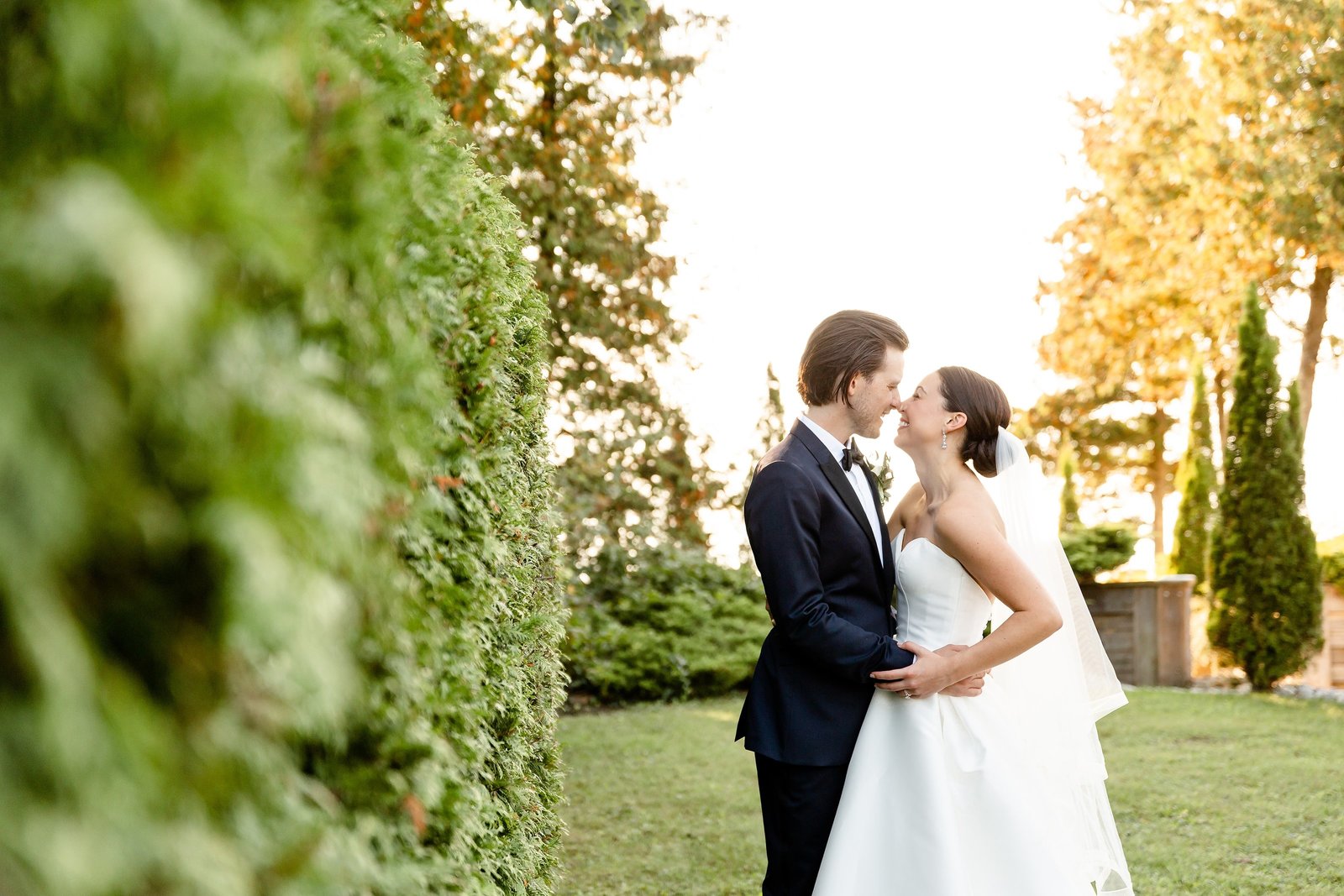 Private Family Cottage Estate Wedding Goderich Ontario | Dylan and Sandra Photography 032