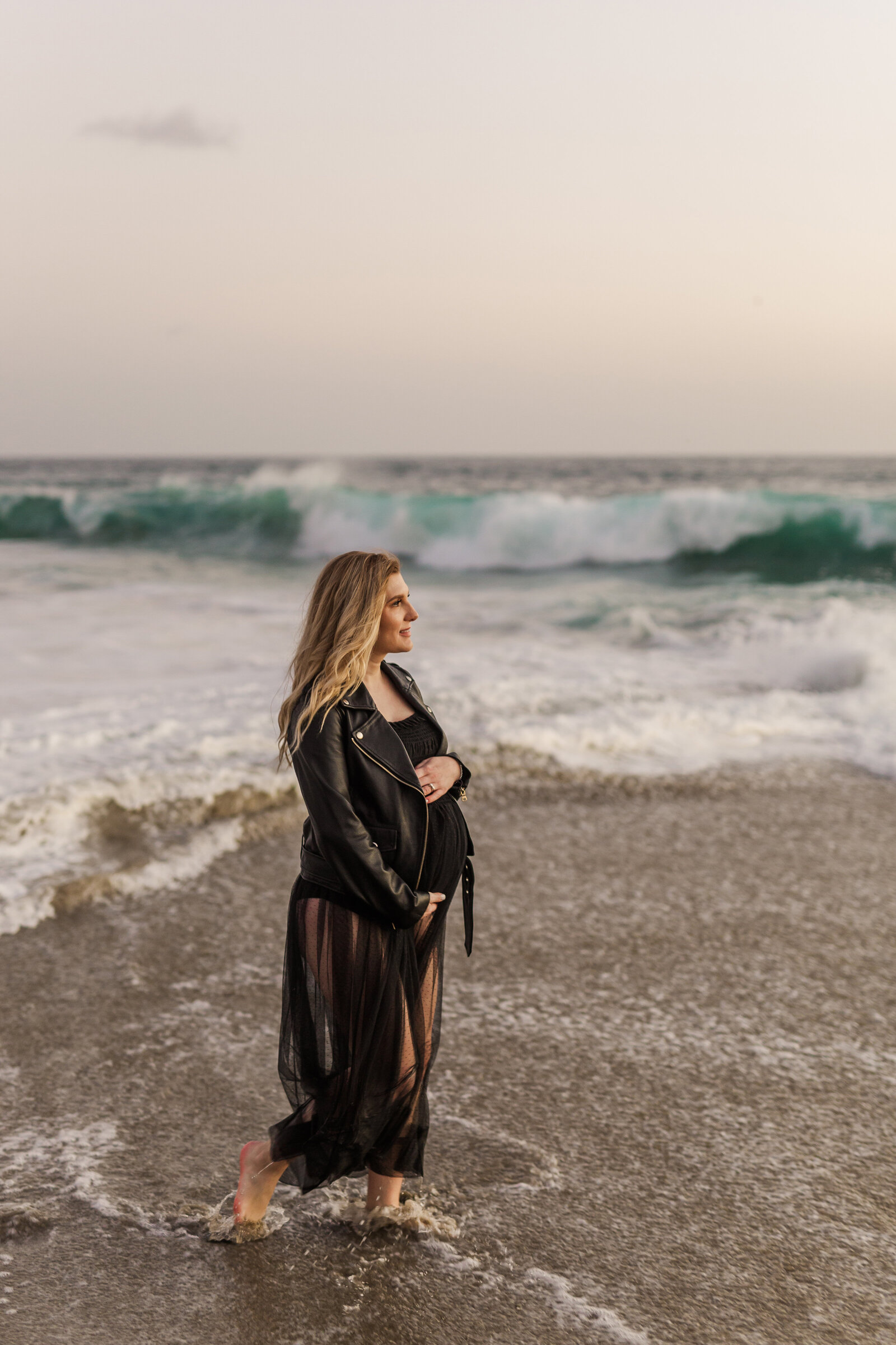 victoria_beach_maternity_photo-132