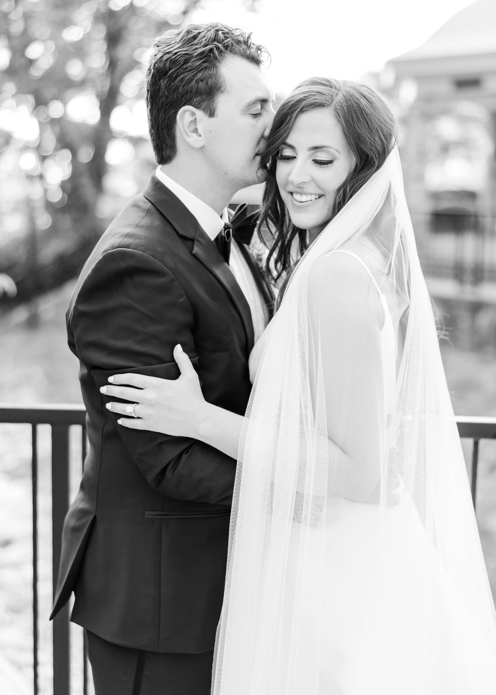 Luxury wedding portrait of Sarah Kate and Thomas, highlighting their elegant style and love, taken by a fine art wedding photographer in Alabama.