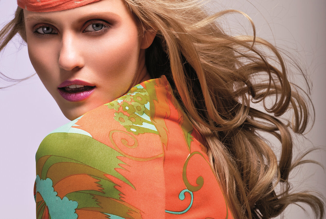 Makeup for a model in mod clothing