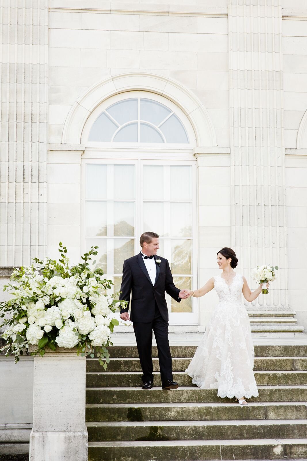 leila-james-events-newport-ri-wedding-planning-luxury-events-marble-house-kathleen-and-mike-lefebvre-photography-10