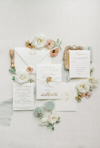Molly Sue Photography New Jersey + East Coast Wedding Photographer Romantic Imagery Engagement Lifestyle Heirloom Wedding Albums46