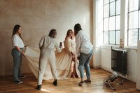 Gather-to-Grow-Posing-Workshop-in-Action-3