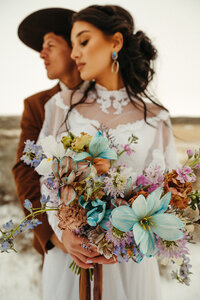 presley-gray-vintage-montana-elopement-3546