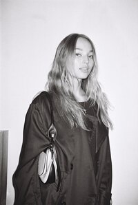 pexels-elena-rubtsova-12241994